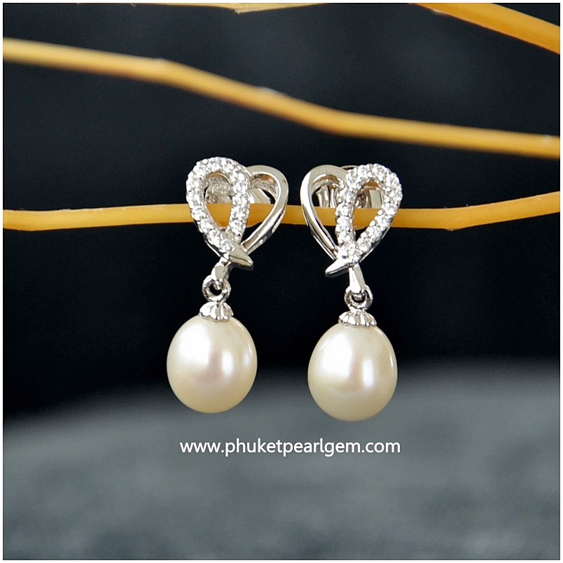 Phuket Pearl Gem Heart Earring