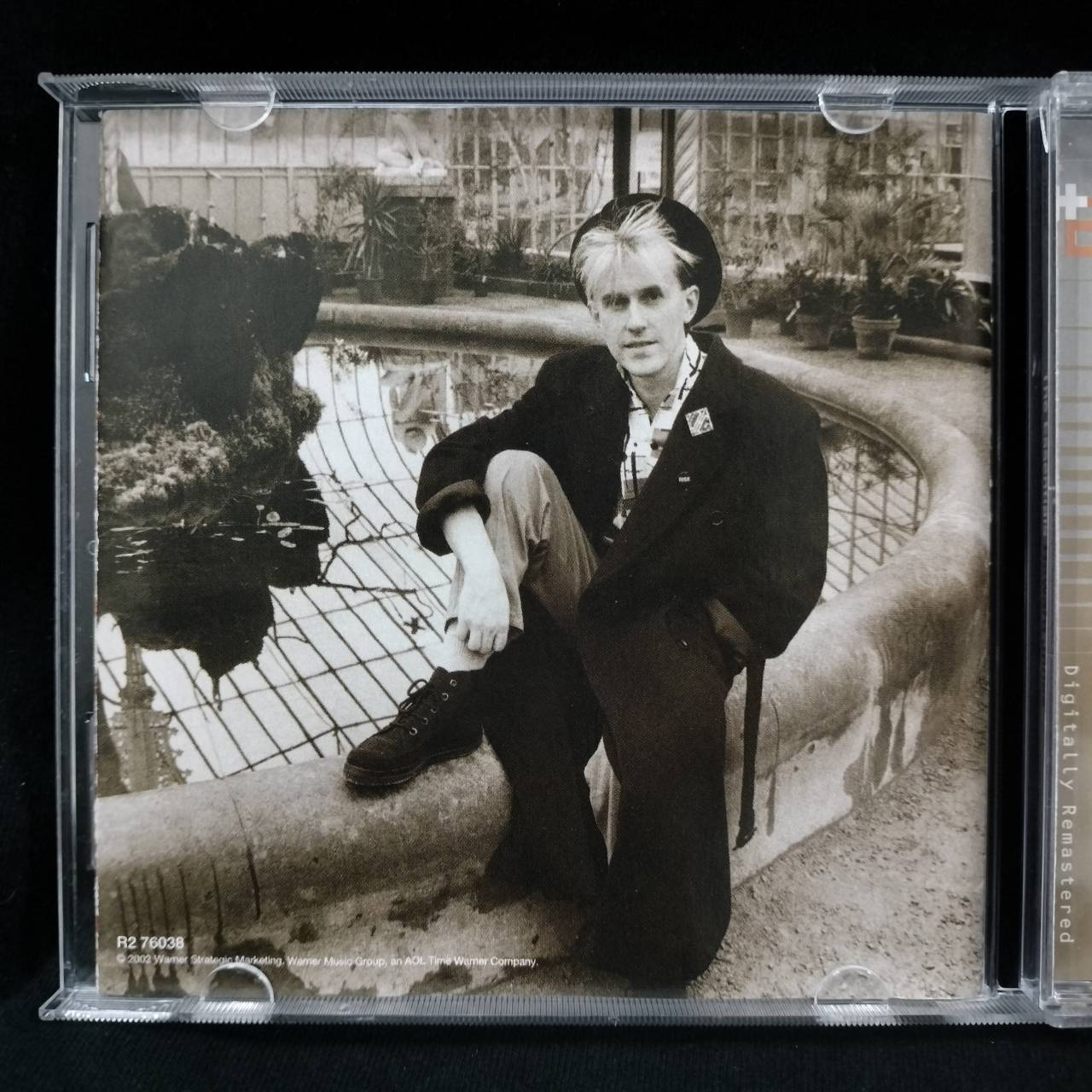 Howard Jones – The Essentials - Howard Jones / USA / แผ่นดี