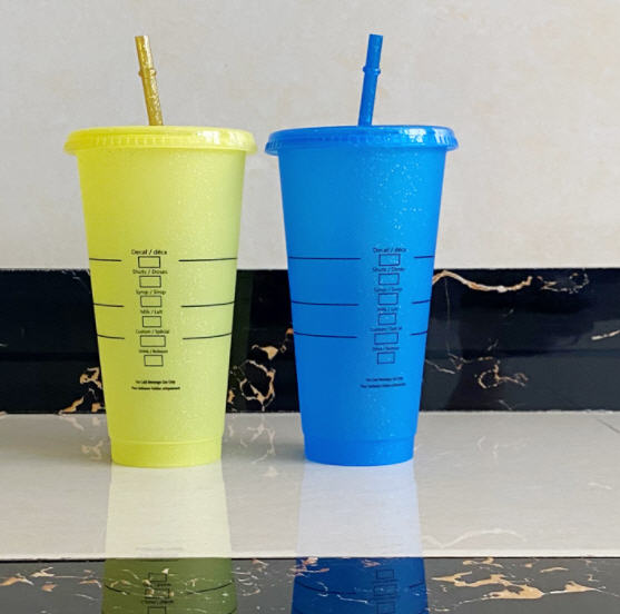 แก้วพลาสติก,แก้วพลาสติกพร้อมหลอด,แก้วเปลี่ยนสี,มีกากเพชร,710ml