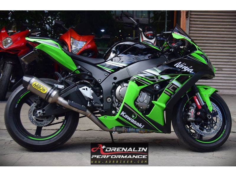 ท่อ Arrow Titanium Half system สำหรับ ZX10R ปี 2016 ขึ้นไป ราคาพิเศษ ล้างสต๊อค (For Exhibition only)