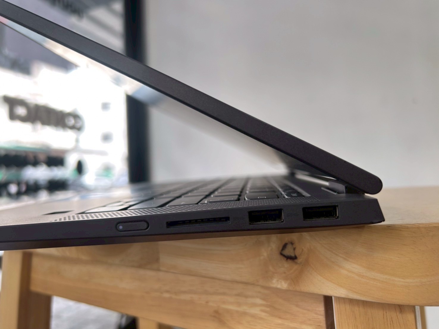 LENOVO IDEAPAD FLEX 5 14ALC05-82HU00J8TA Grey