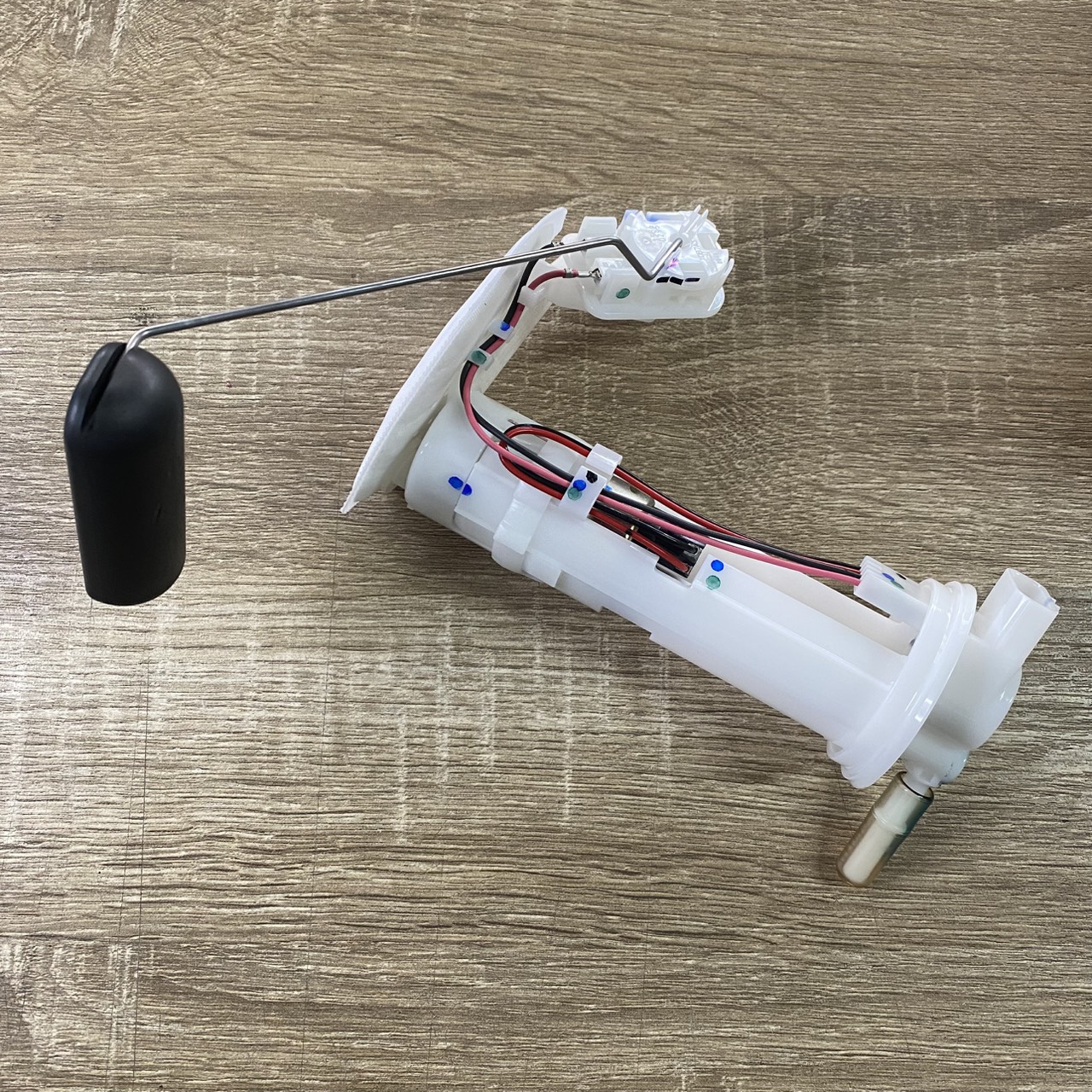 16700-KWN-904 ชุดปั้มน้ำมันเชื้อเพลิง PCX125 2009 รหัสเก่า 16700-KWN-901 อะไหล่แท้ HONDA