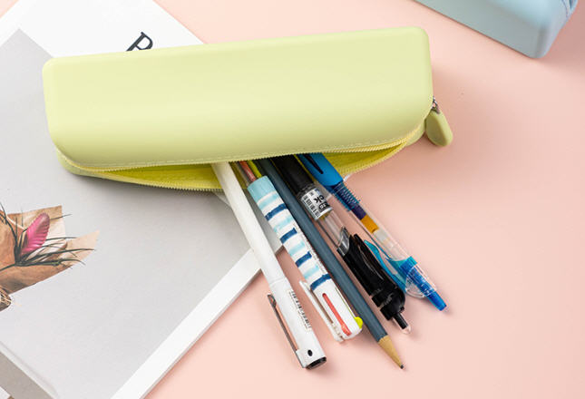 กระเป๋าใส่เครื่องเขียน,กระเป๋าใส่เครื่องสำอาง,กระเป๋าพกพา,สกรีนโลโก้