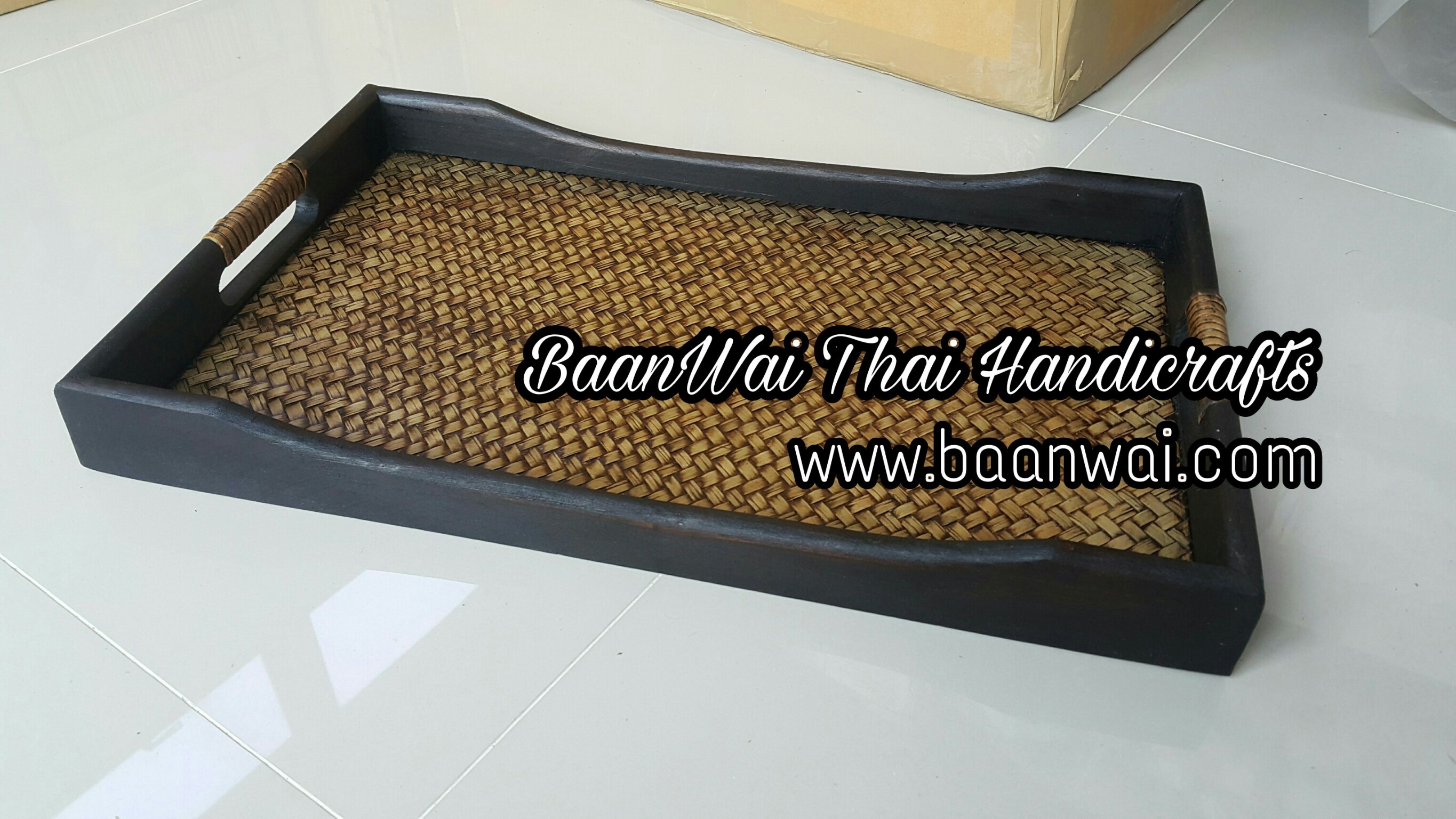 ถาดไม้สาน เว้า หูจับ