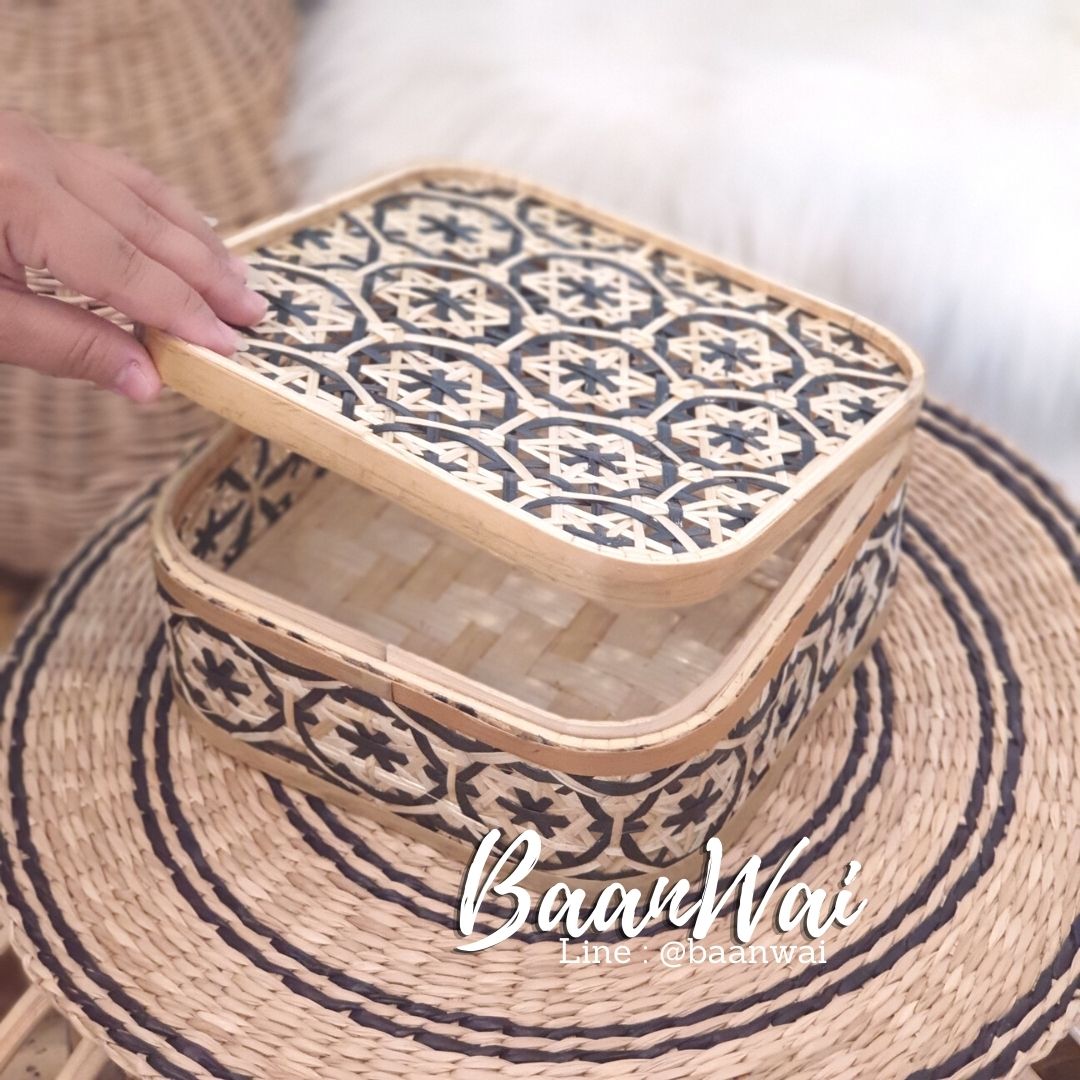 กล่องไม้ไผ่ลายพิกุล กล่องไม้ไผ่ทรงเหลี่ยม กล่องลายพิกุล