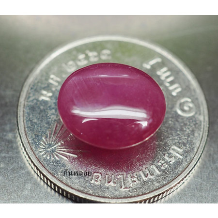 พลอยทับทิม (Ruby) 6 กะรัตสีชมพู