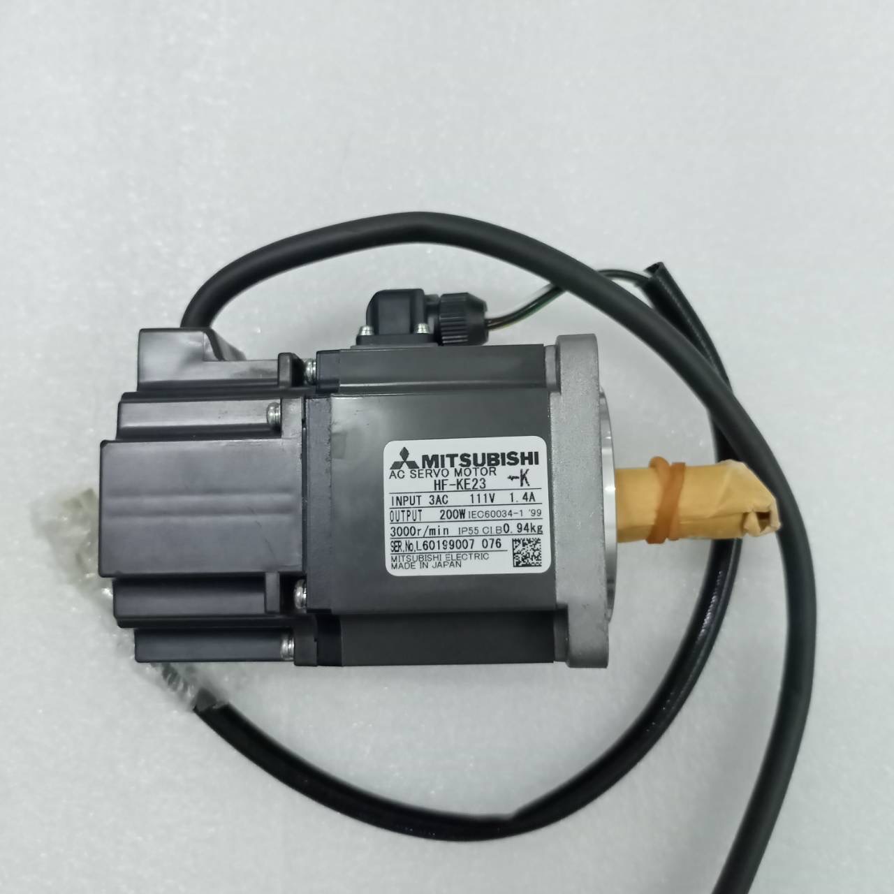 HF-KE23 MITSUBISHI SERVO MOTOR
