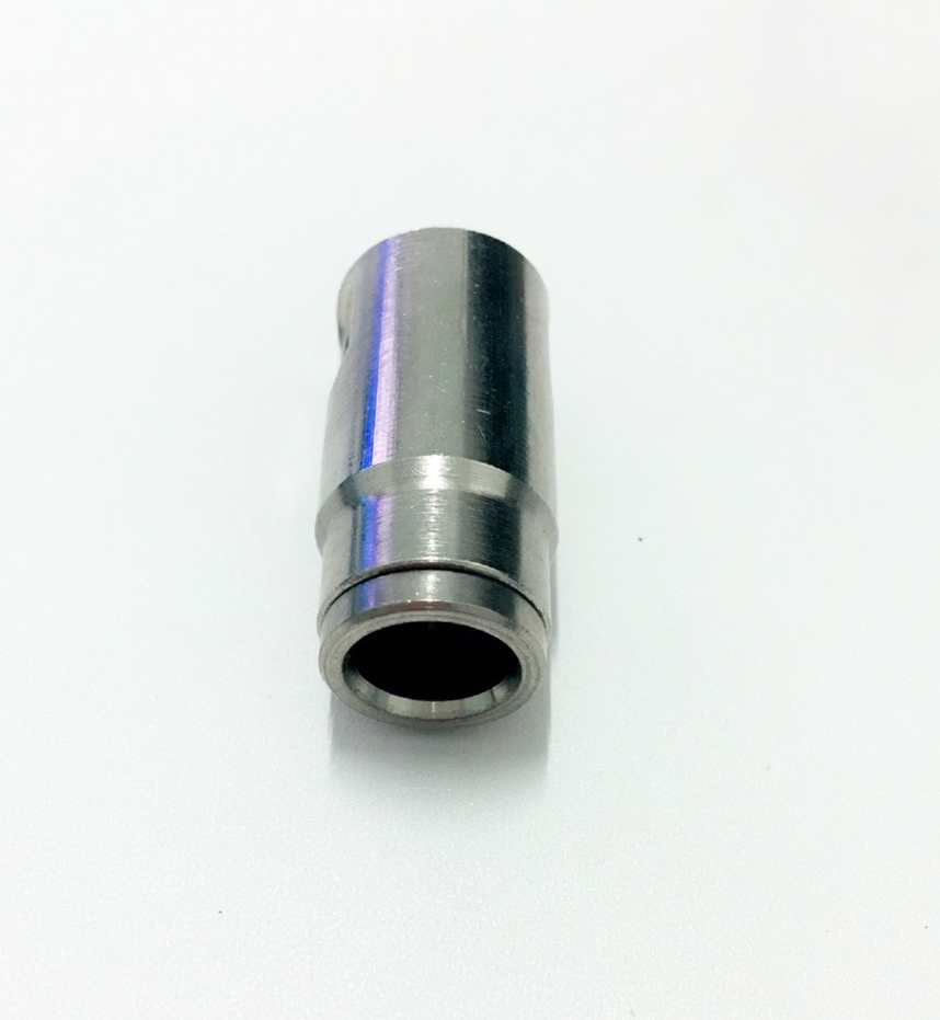 ข้อต่อปลายสาย 3/8"มีรูเสียบหัวพ่นเกลียว 3/16" 1 รู (แรงดันสูง)