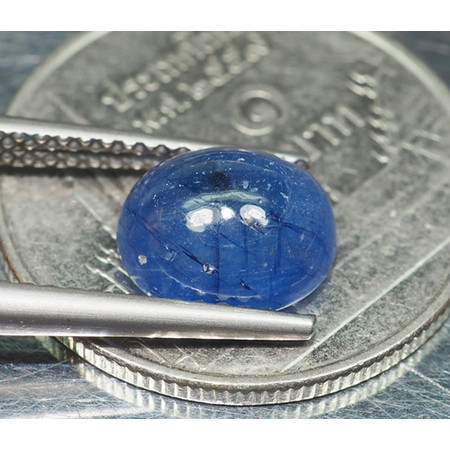 พลอยไพลินหลังเบี้ย (Sapphire) 2.80 กะรัต