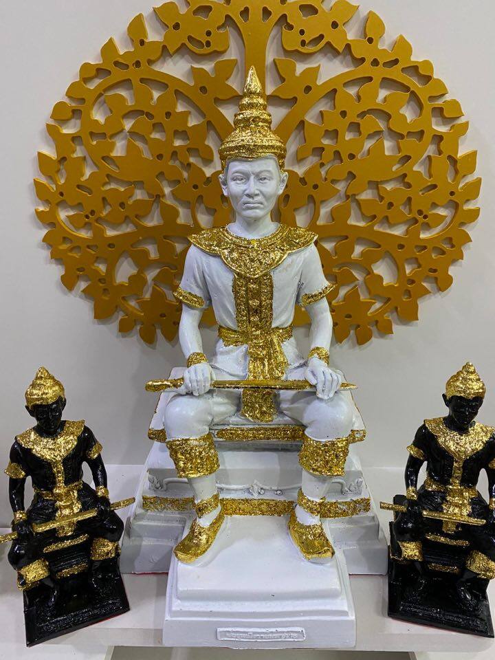 พ่นขุนเม็งราย พญามังราย สูง 11 นิ้ว