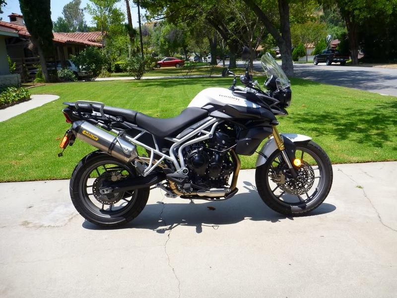 ท่อ Arrow สำหรับ Triumph Tiger 800 (For Exhibition only)