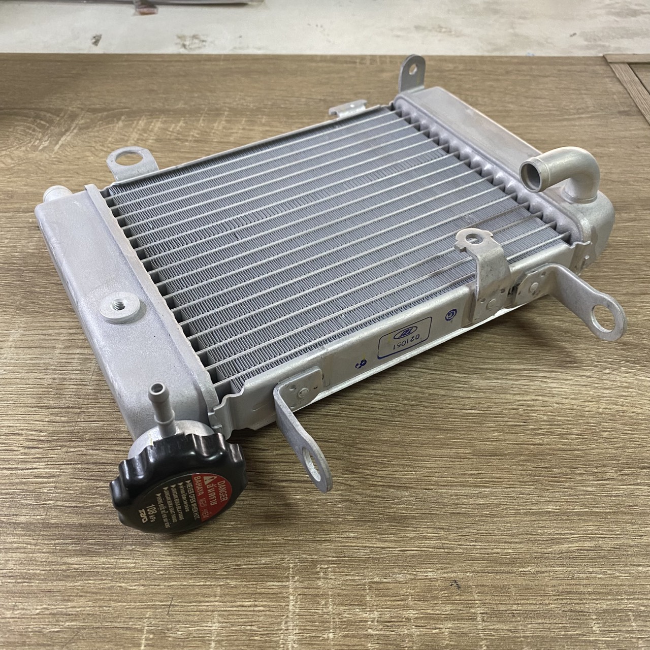 19010-KPP-T01 หม้อน้ำรถมอเตอร์ไซค์ CBR150i CBR 150 อะไหล่แท้ HONDA