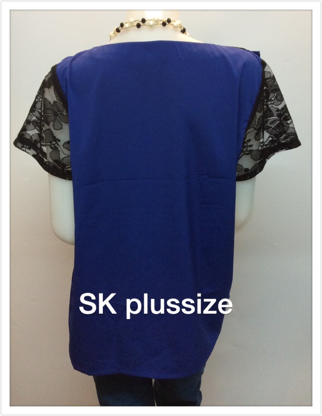 เสื้อผ้าไหมอิตาลีสีน้ำเงิน แขนลูกไม้ รอบอก 46 นิ้ว