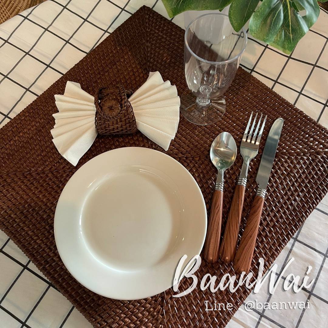 แผ่นรองจานหวาย ทรงสี่เหลี่ยมจตุรัส