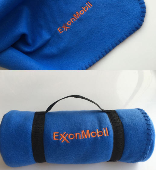 ผ้าห่ม,ผ้าห่มปักโลโก้,ราคาถูก,ผ้าห่มพกพา,ขนาด120*150cm,ขั้นต่ำ1,000ชิ้น