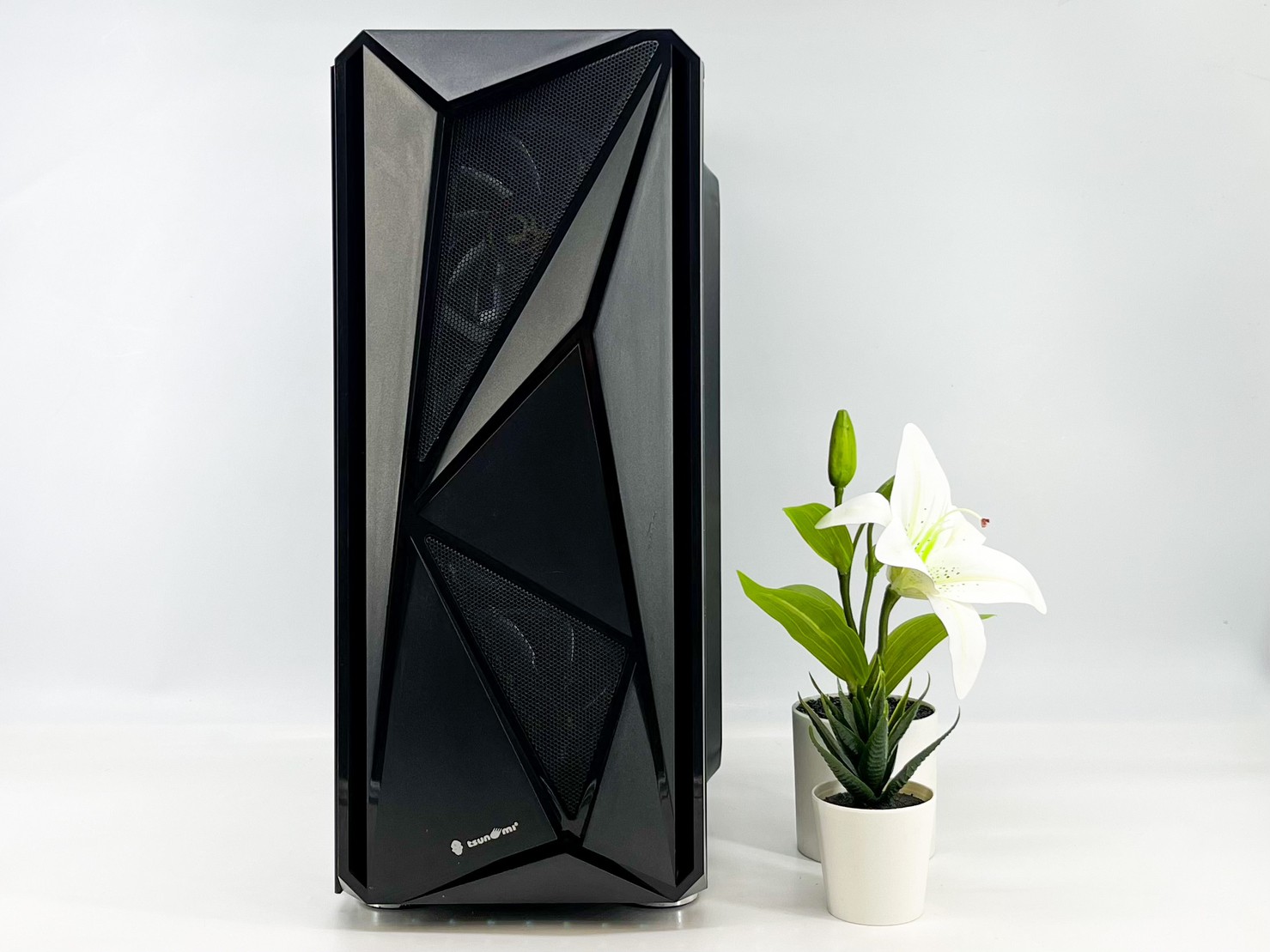 PCประกอบ i5-9500,RTX2060,Ram32GB,SSD250GB