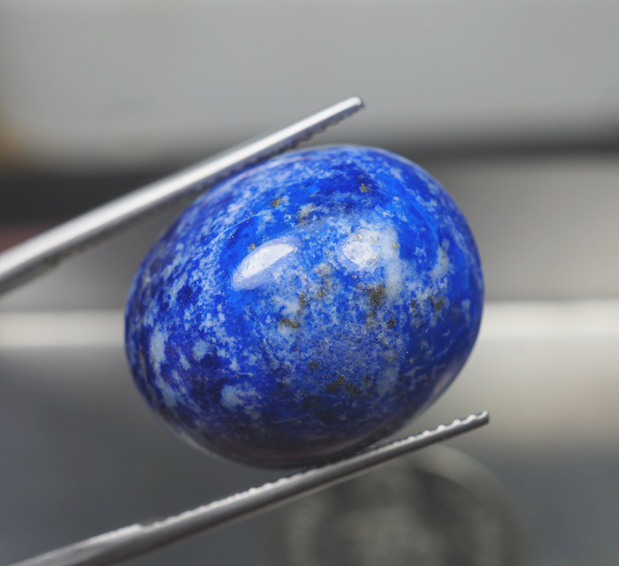 ลาพิส ลาซูลีสีฟ้า (Blue Lapis Lazuli) 21.75 กะรัต