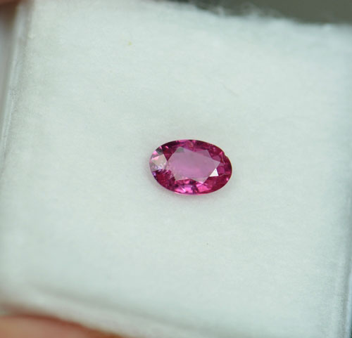 อัญมณีทับทิมสยาม (Ruby ) 0.51 กะรัต