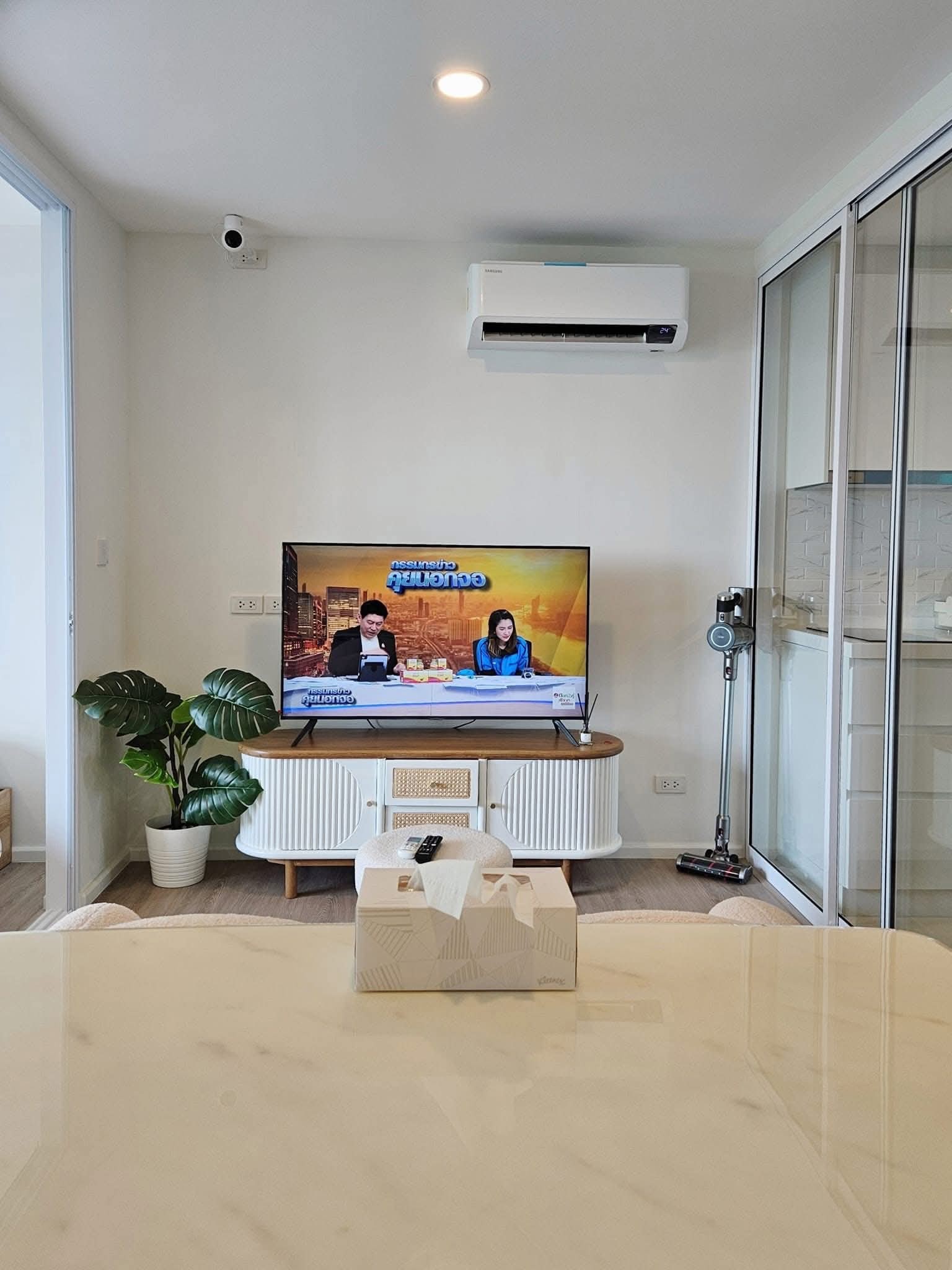 Chateau in town Ratchayothin