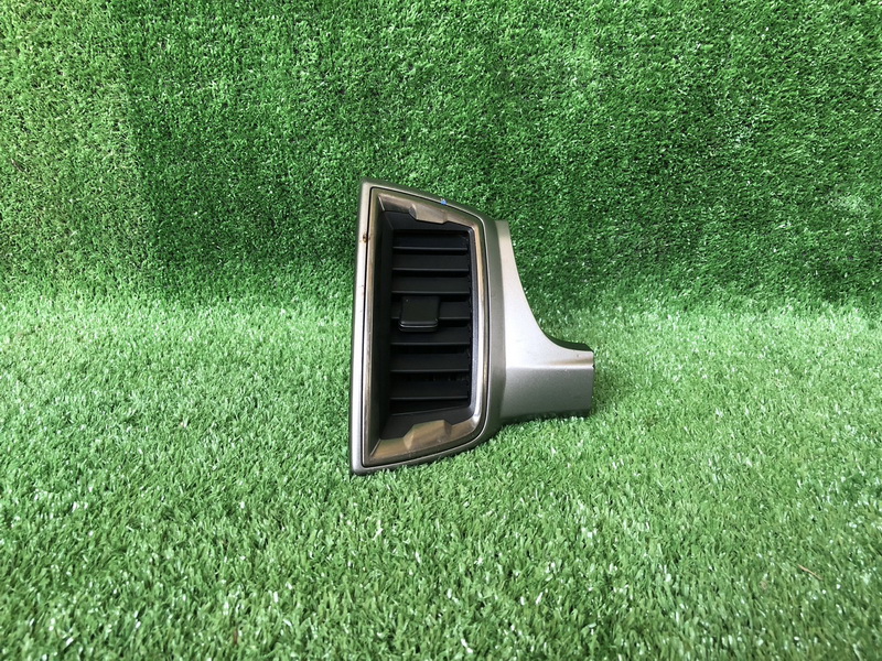 ช่องลมแอร์รถยนต์