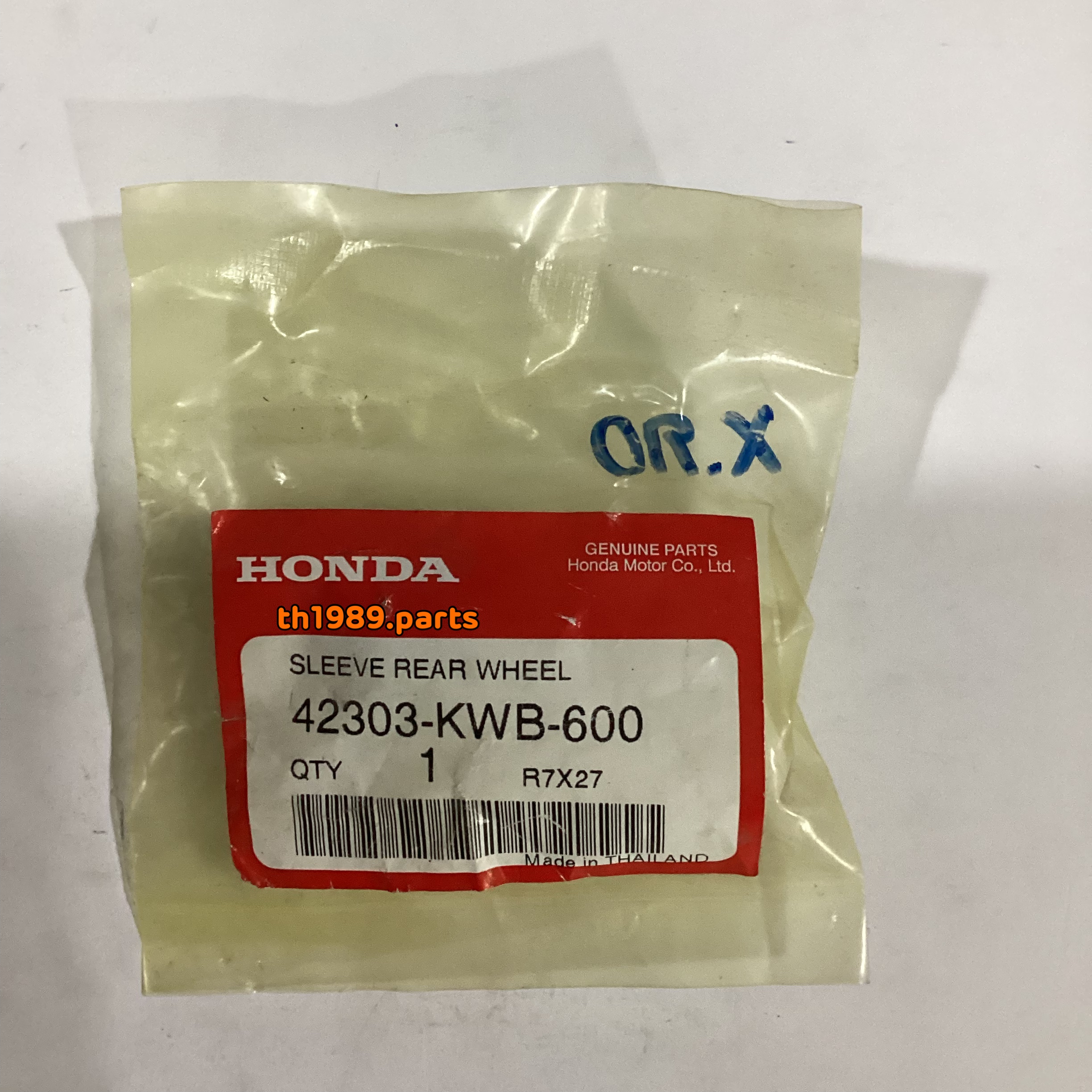 42303-KWB-600 ปลอกรองลูกปืนหน้าแปลนสเตอร์หลัง WAVE110I 2009-2020 , WAVE125I 2012-2020 อะไหล่แท้ HONDA