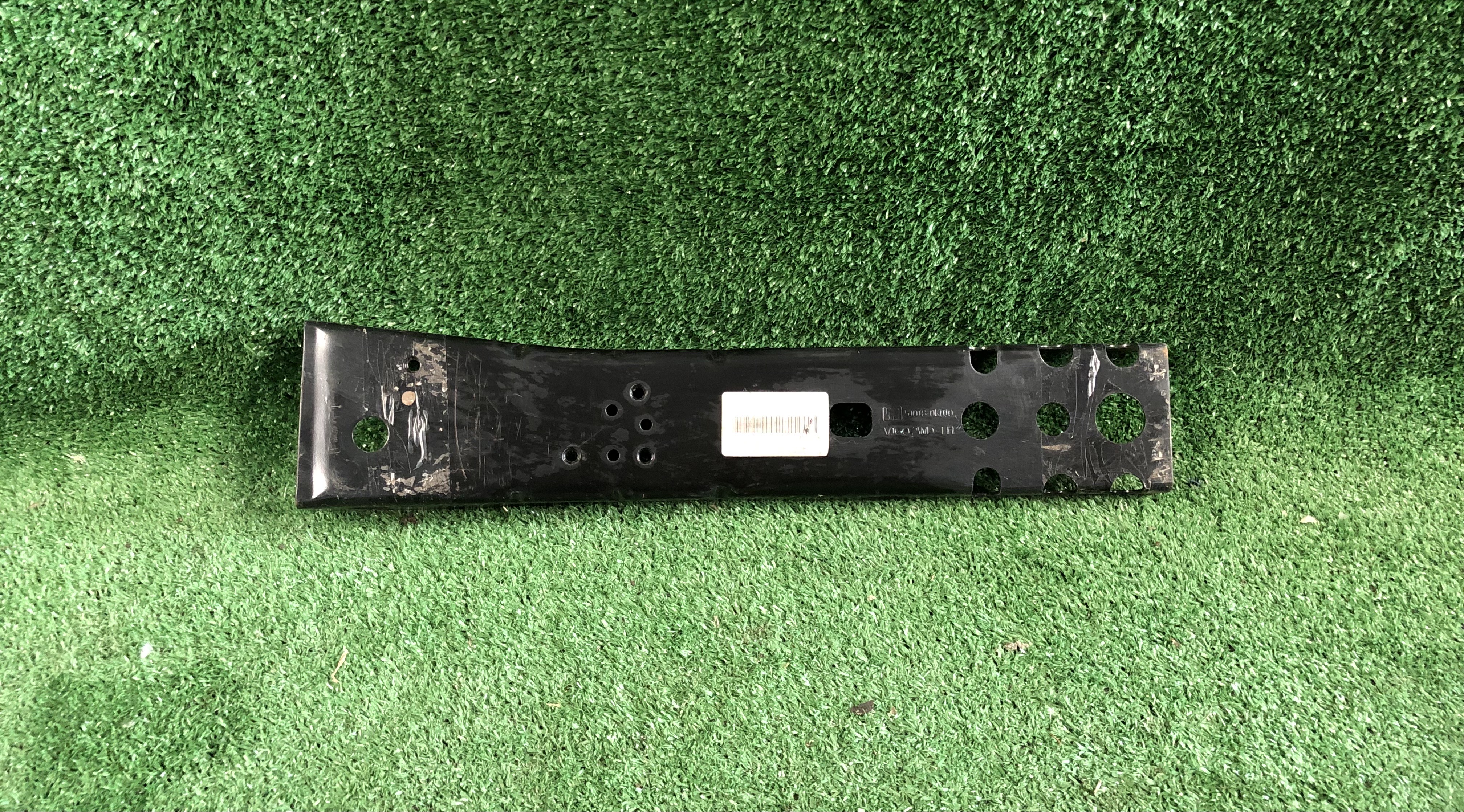 โครงกระจังหน้า L Toyota Vigo