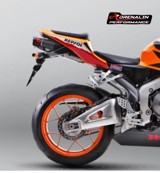ท่อ Akrapovic ไทเทเนียม สำหรับ CBR600RR 2021+ (For Exhibition only)