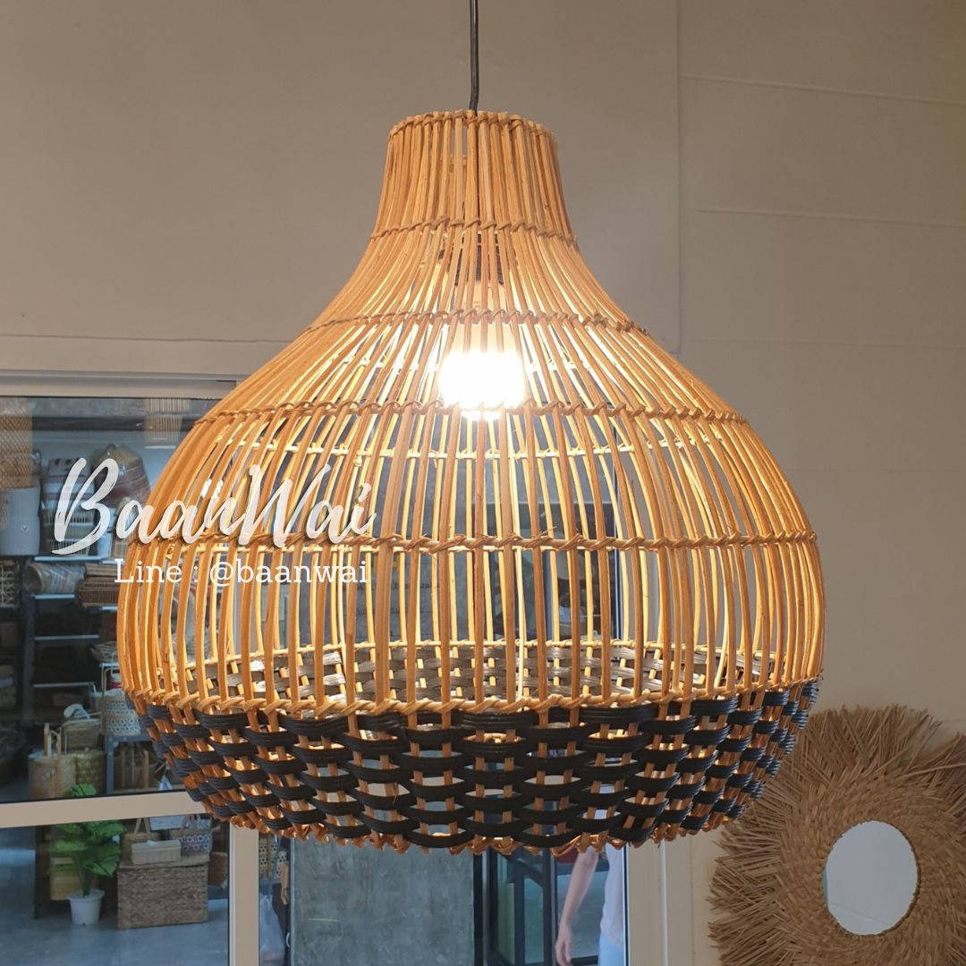 โคมไฟหวาย ทรงน้ำเต้า ถักหวายเทียมสีดำ