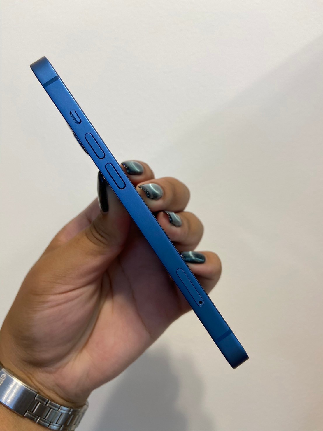 iPhone 13 128GB Blue