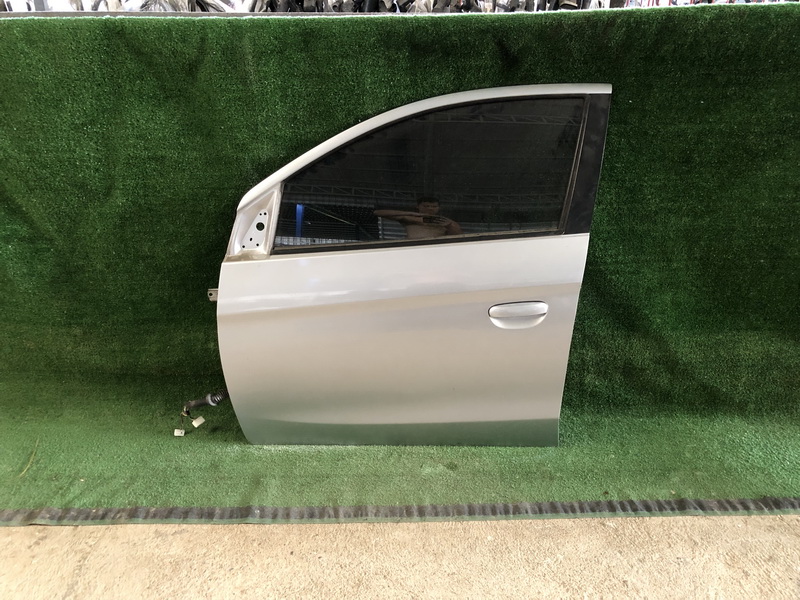 ประตูหน้า L บานเต็ม Mitsubishi Attrage 2013-2016