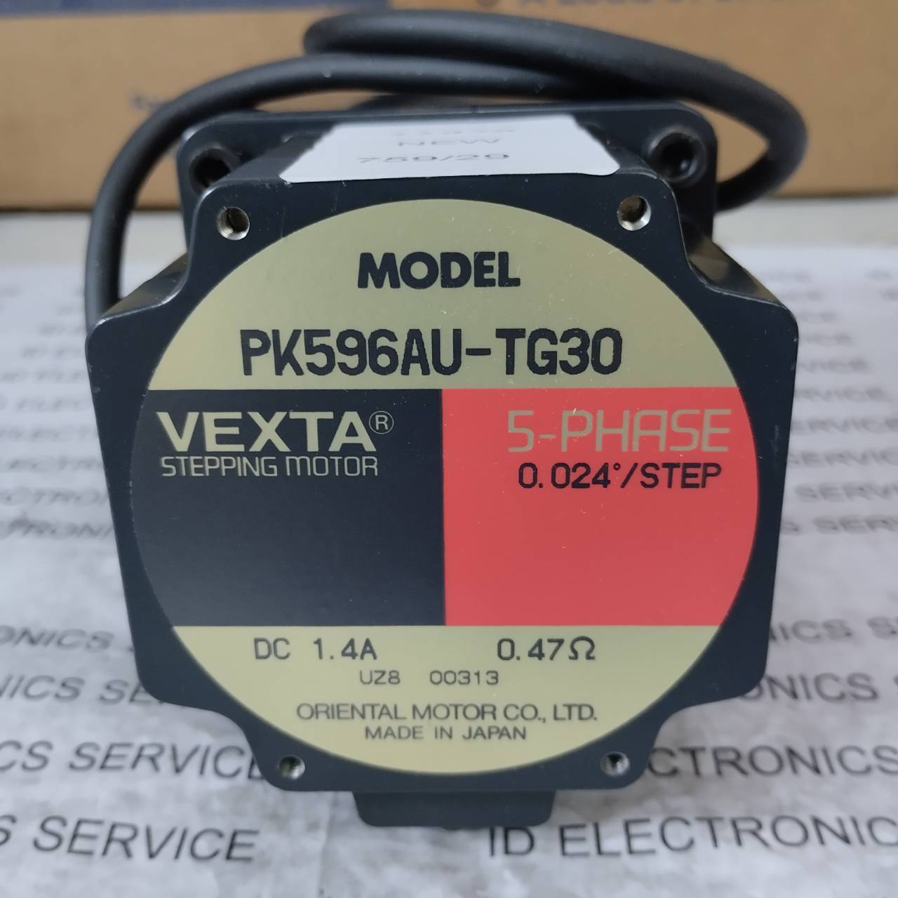PK596AU-TG30 VEXTA SERVO MOTOR
