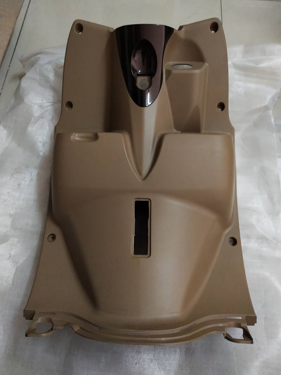 ชุดบังลมตัวในสีน้ำตาลฟีลาโน่หัวฉีด FILANO 2013 หัวฉีด อะไหล่แท้ YAMAHA 1WC-F8300-00-P5