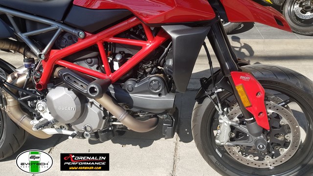 Evotech กันล้มกลาง (Crash Bobbins) สำหรับ HyperMotard 950 19+