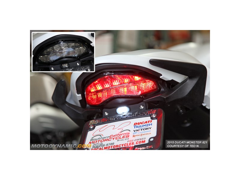 ไฟท้าย พร้อมไฟเลี้ยว Motodynamic สำหรับ Monster 821 2018+