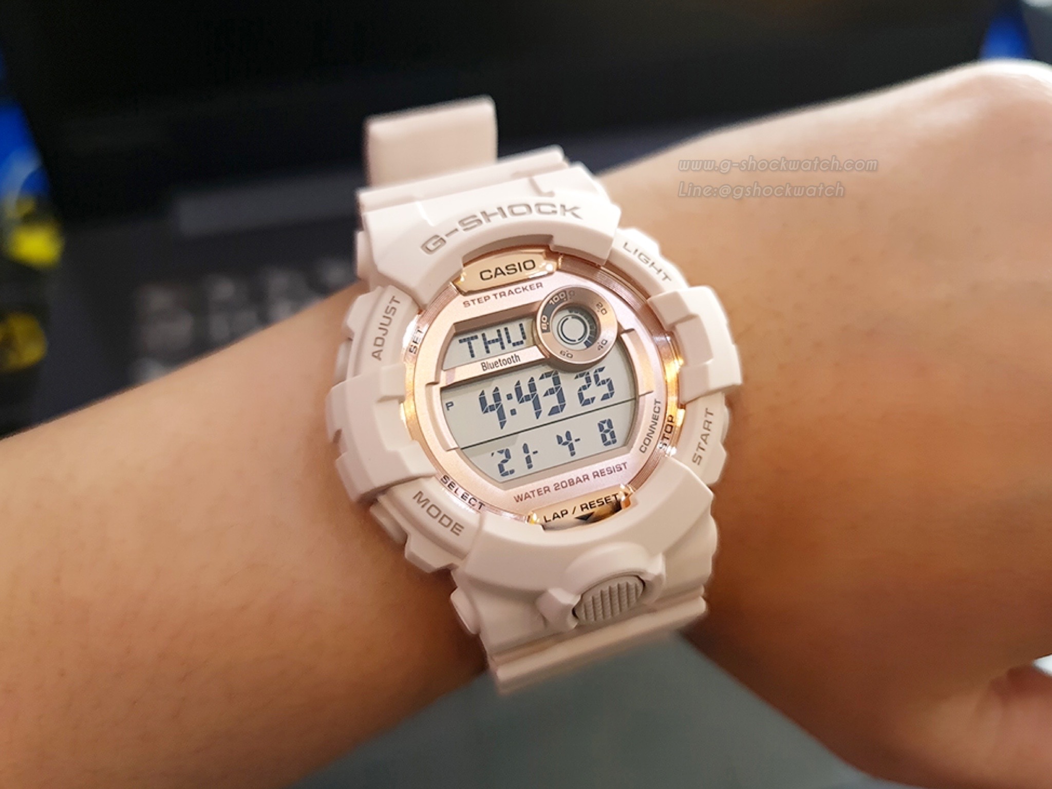 CASIO G-SHOCK นาฬิกาข้อมือ นาฬิกากันน้ำ นาฬิกาของแท้ ประกันศูนย์ CMG 1 ปี รุ่น GMD-B800-4D