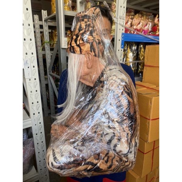 ฤาษีตาไฟ หน้าตัก16นิ้ว สูง20นิ้ว เนื้อไฟเบอร์กลาส