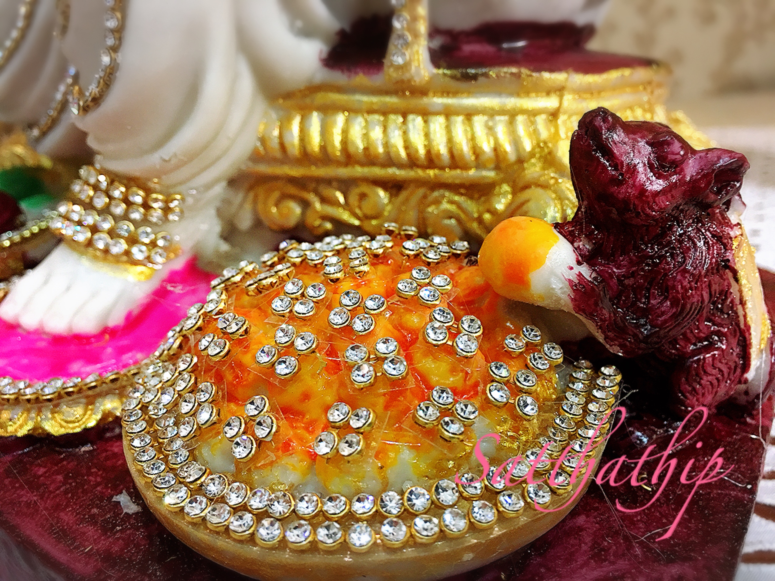 พระพิฆเนศ ปางประทานพร (เรซิ่น แต่งองค์) - Ganesha: Lord of Success