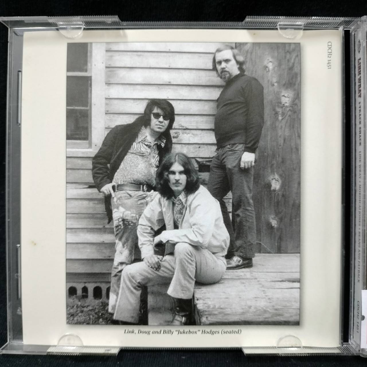 Link Wray – 3-Track Shack / EU / ปกในมีจุดเหลือง / 2CD / แผ่นสวย+แผ่นดี