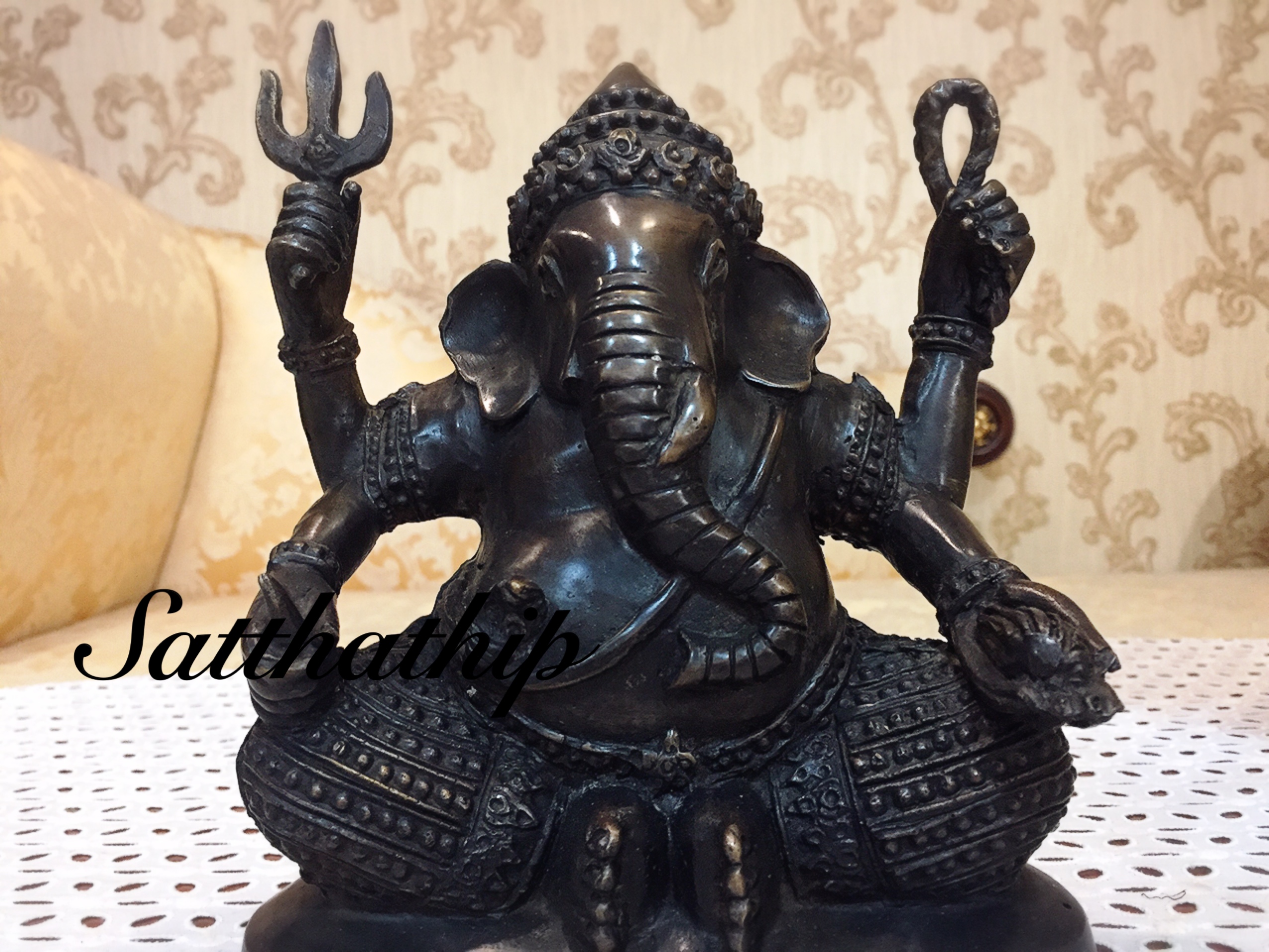 พระพิฆเนศปาง พระรีนาโมจัน คณปติ (ทองเหลือง รมดำ) - Ganesha: Lord of Success