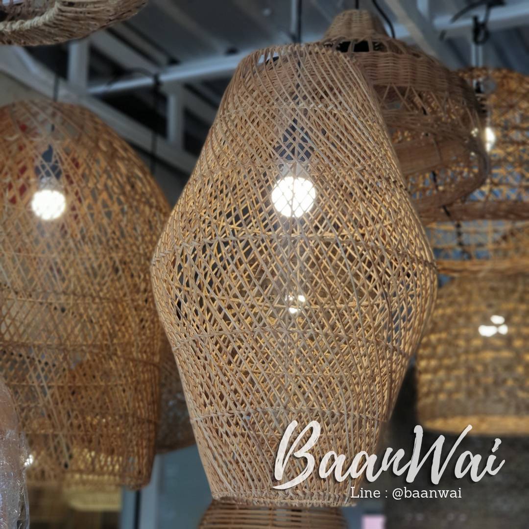 โคมไฟหวาย ทรงสูง สานไขว้ ขนาด 38*60 cm