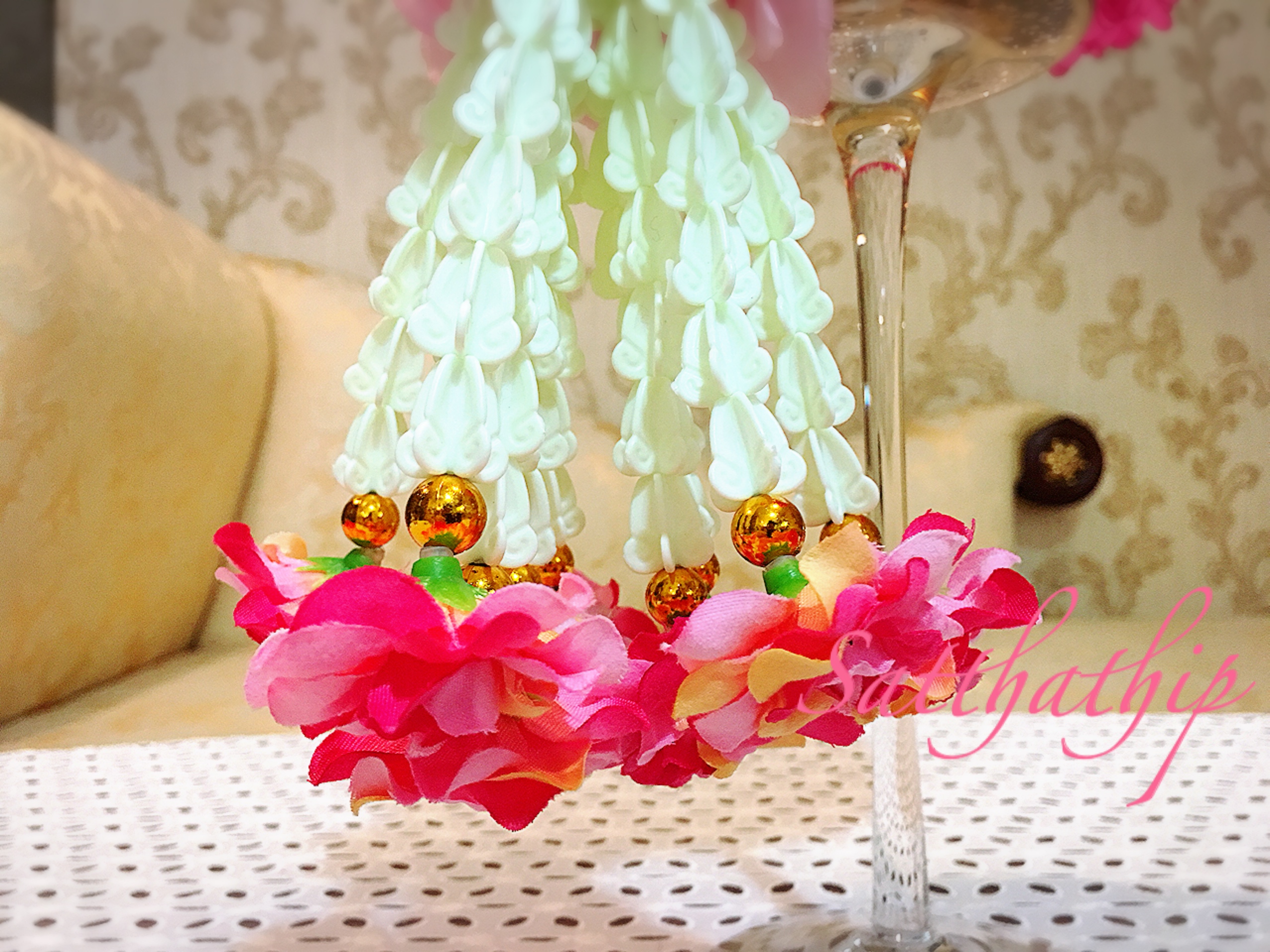 พวงมาลัยผ้า - พวงมาลัยดอกมัม ประดิษฐ์ - พวงมาลัยถวายศาลพระภูมิ - Fabric Garland