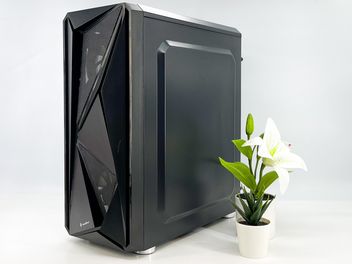 PCประกอบ i5-9500,RTX2060,Ram32GB,SSD250GB