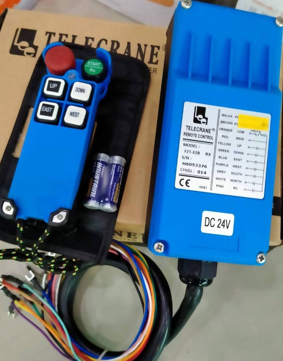 รีโมทเครนไฟฟ้า ไร้สาย รุ่น F21-4S ( F21-E2M-4 ) telecrane 4 ปุ่ม 1 สปีดไฟ 24 VDC /รีโมทรอกไฟฟ้าไร้สาย รุ่น F21-4S ( F21-E2M-4 ) telecrane 4 ปุ่ม 1 สปีด ไฟ 24 VDC/F21-4S telecrane crane control remote 1 speed 24 VDC