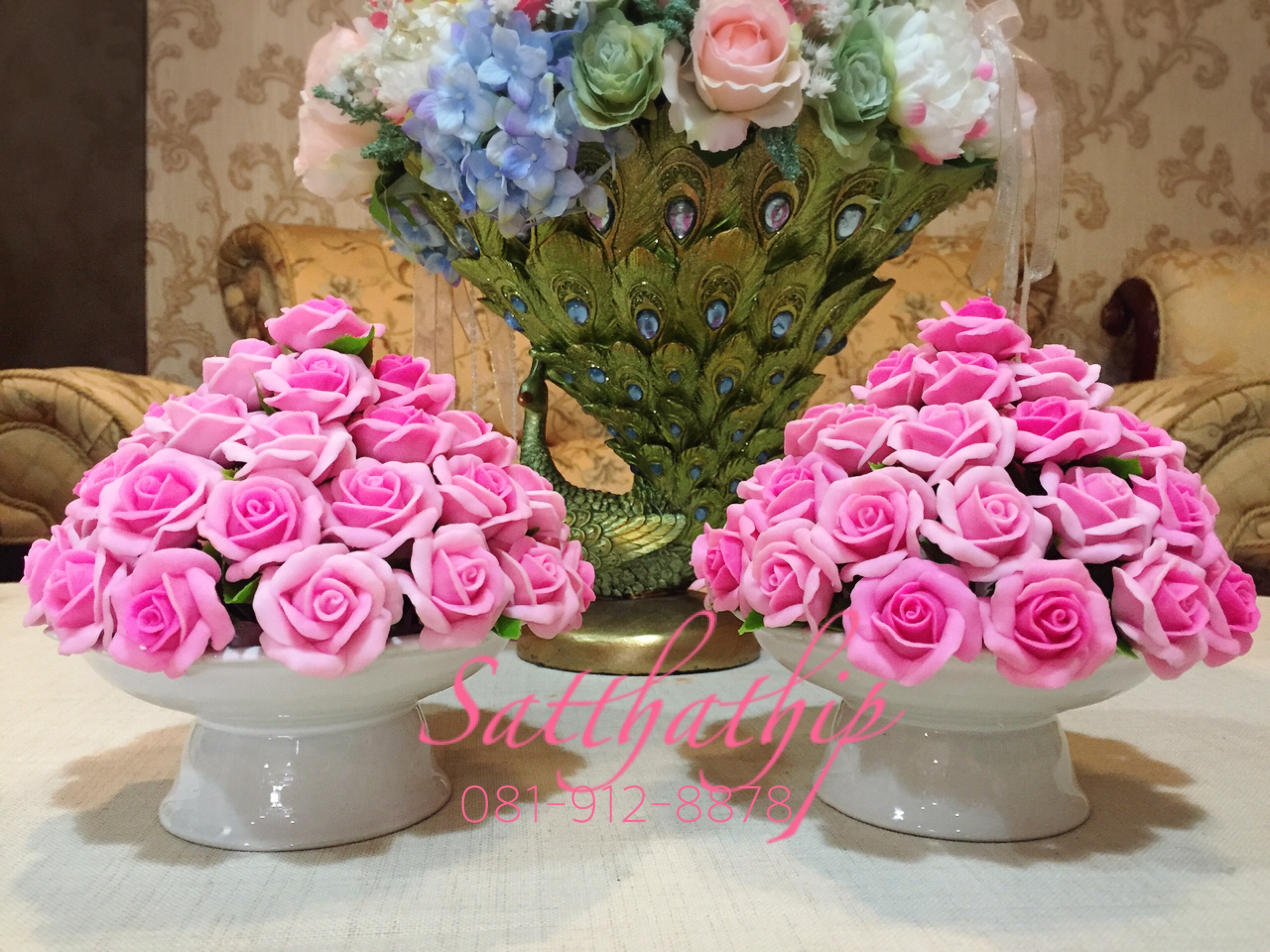 พานพุ่มดอกกุหลาบ - พานพุ่มดอกกุหลาบ (สีชมพู) ประดิษฐ์จากดิน - Rose Flower - Phan bush