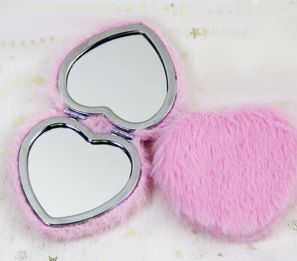 กระจกรูปหัวใจ,กระจก,กระจกพกพา,กระจกขนตุ๊กตา