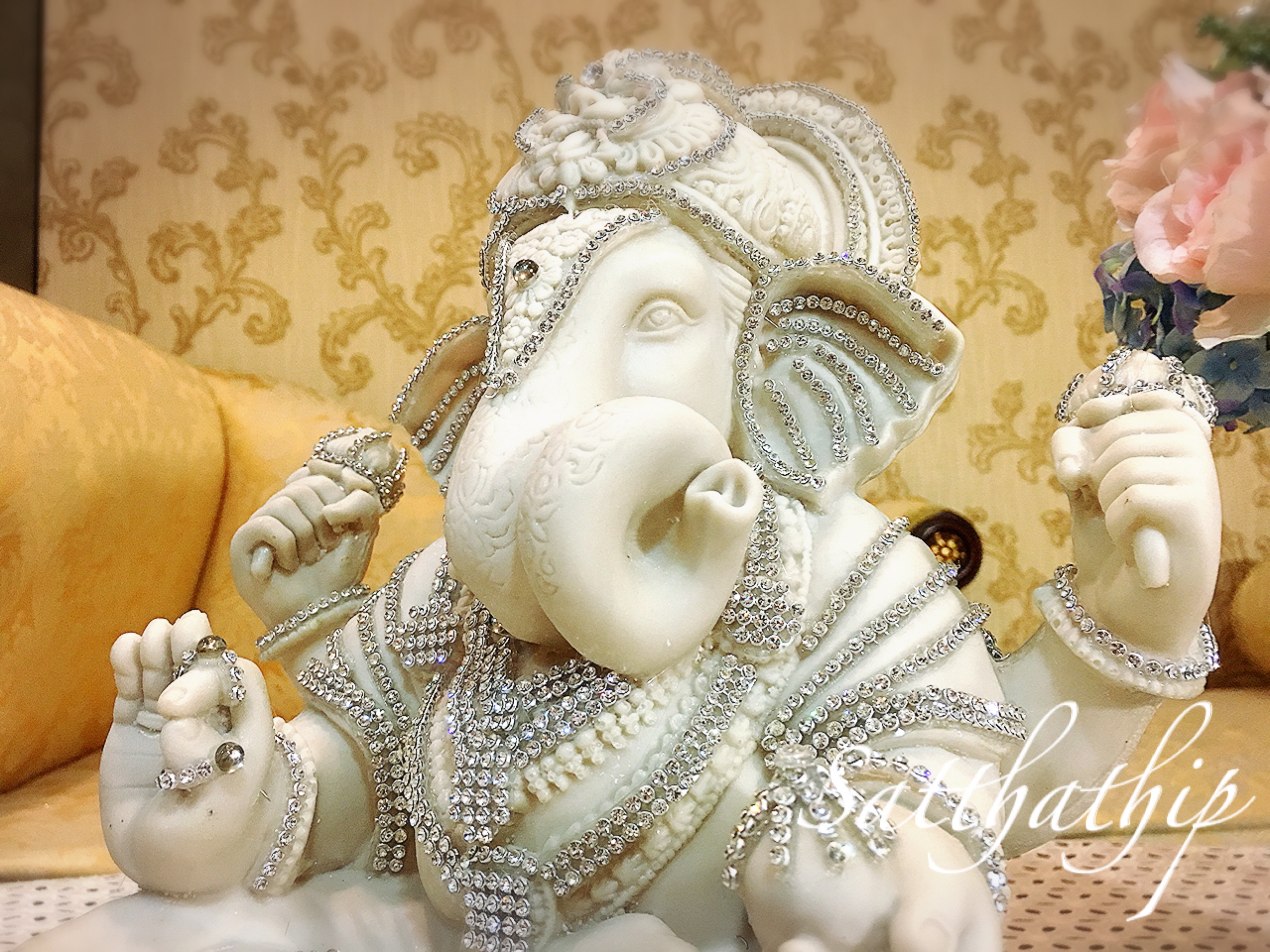 พระพิฆเนศ ปางเศรษฐ๊/ ดั๊กดูเสธ (เรซิ่น) - Ganesha: Lord of Success