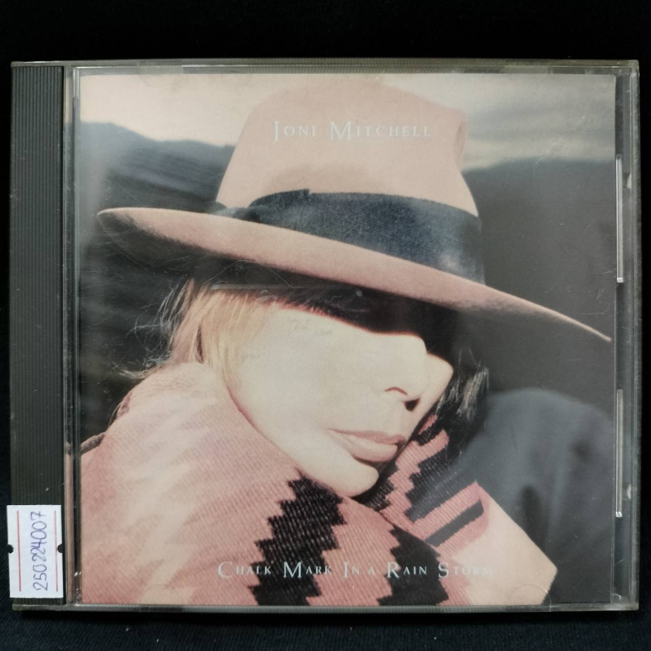 Joni Mitchell – Chalk Mark In A Rain Storm / USA / แผ่นดี