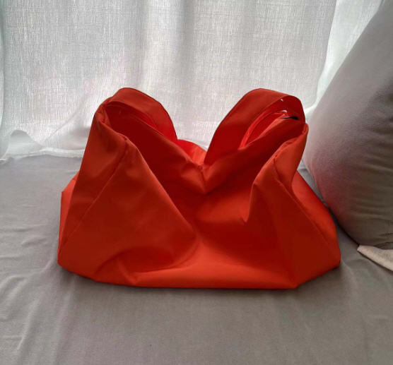 กระเป่าผ้า,กระเป๋าสะพาย,กระเป๋าใส่เสื้อผ้า,ขนาด40*26*23cm