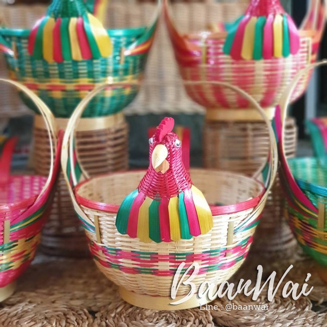 ตะกร้าไก่ ตะกร้าใส่ไข่ ตะกร้าไม้ไผ่ ตะกร้าไม้ไผ่สานทรงไก่ (Random)