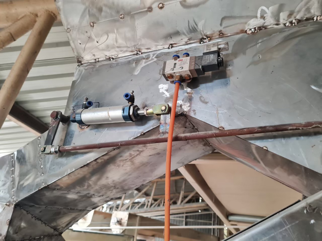 Service โรงสี ระบบควบคุมไซโลเก็บข้าว